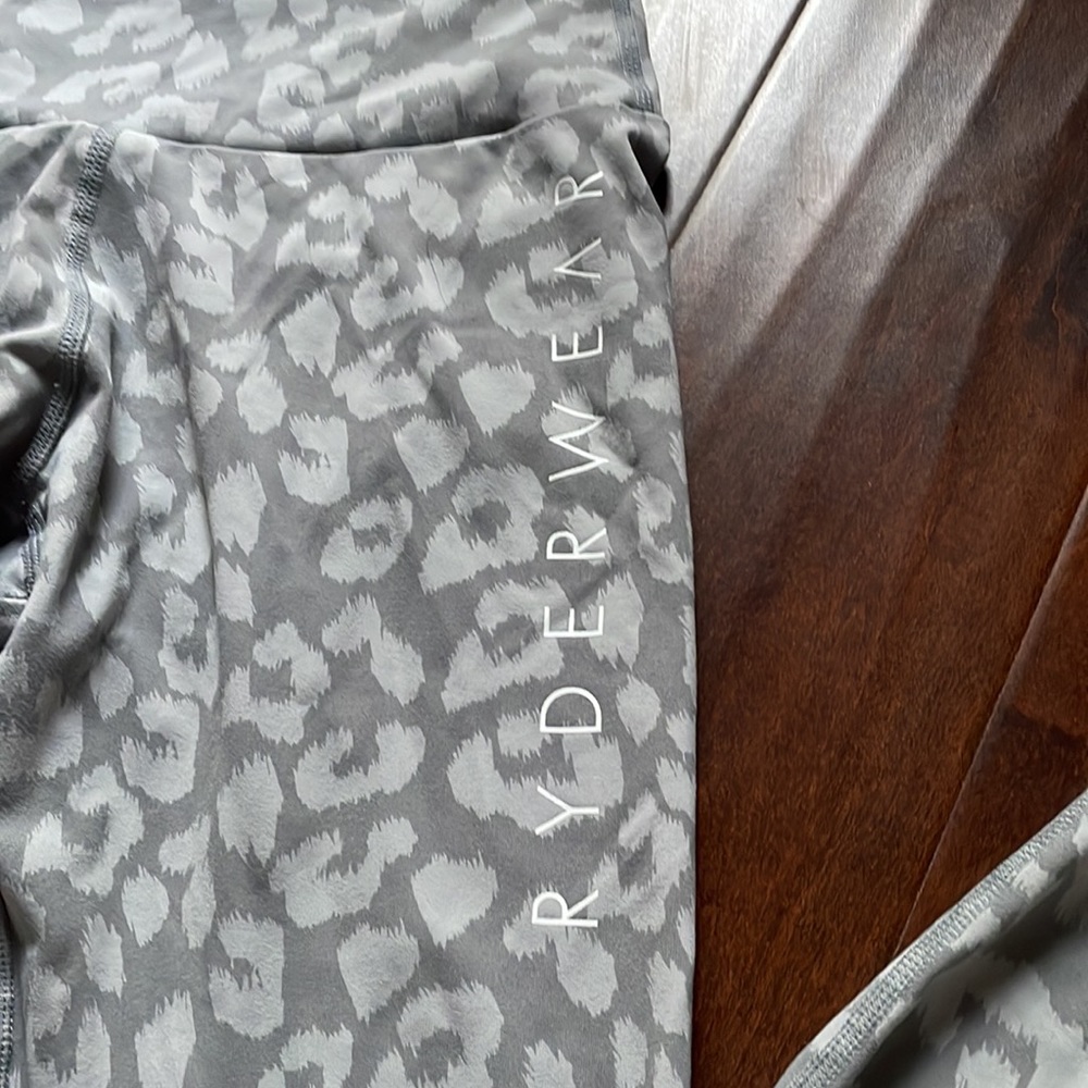 RYDERWEAR LEGGINGS - Picture 2 of 3